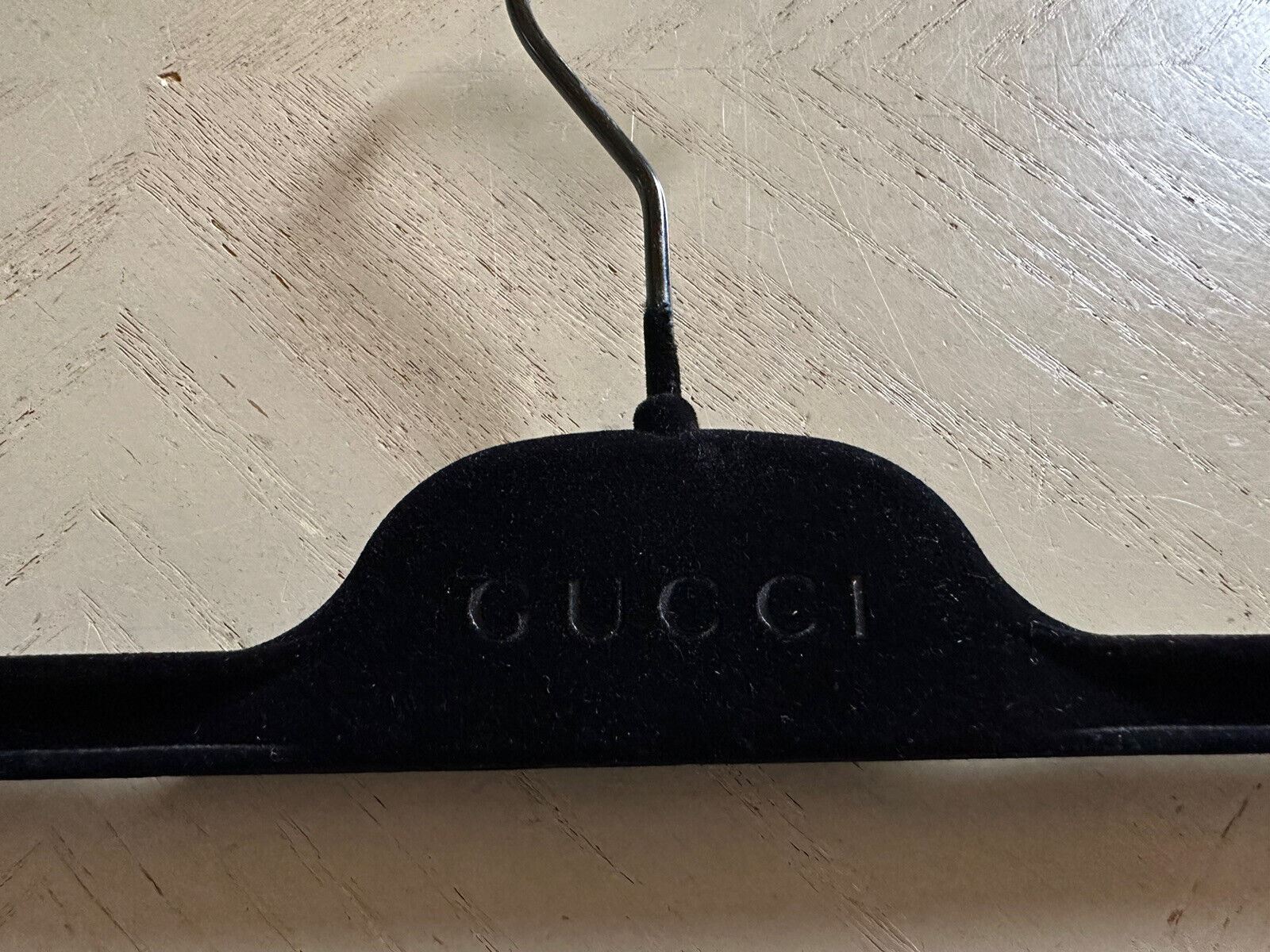 New Gucci Non-slip Black Pants Hanger