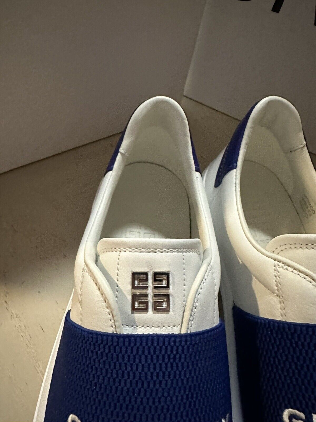NIB Givenchy Herren City Sport Elastic Vamp Ledersneaker Weiß/Blau 9 US/42 Eu