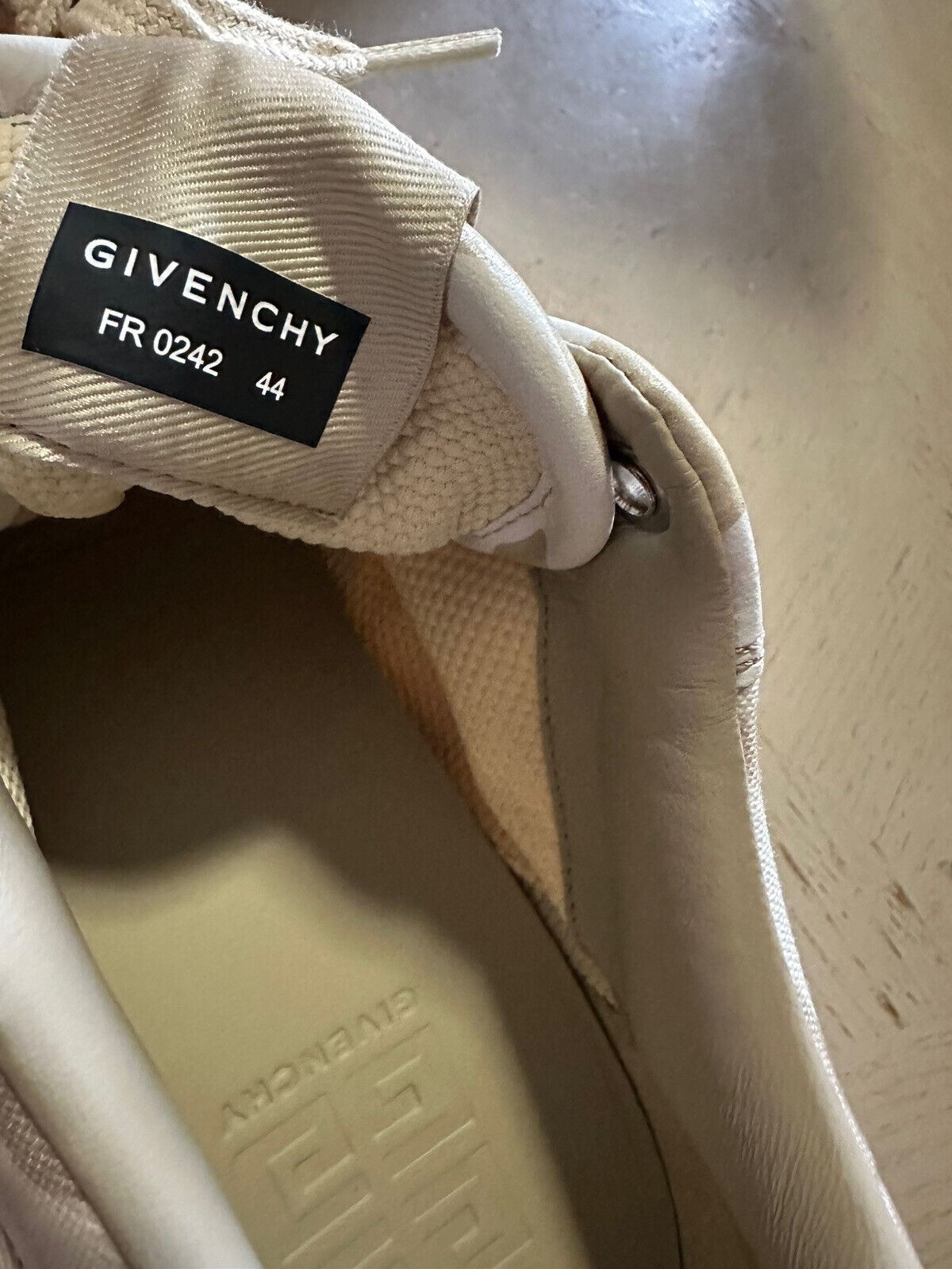 NIB 895 долларов США. Мужские кроссовки из кожи и холста с логотипом Givenchy, бежевые 11 US/44 EU