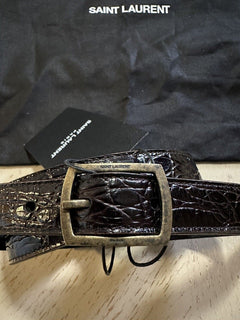 Neuer Saint Laurent Herren-Ledergürtel mit Krokodilprägung, Schwarz, 100/40