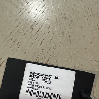 Neuer Saint Laurent Herren-Ledergürtel mit Krokodilprägung, Schwarz, 100/40