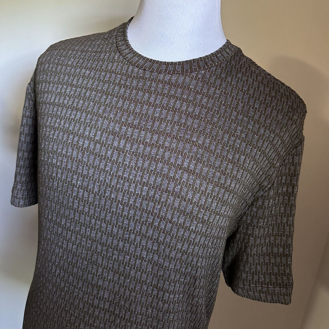 Neu mit Etikett: 425 $ Giorgio Armani Herren-T-Shirt Braun/Grau 44 US/54 Eu (XL)