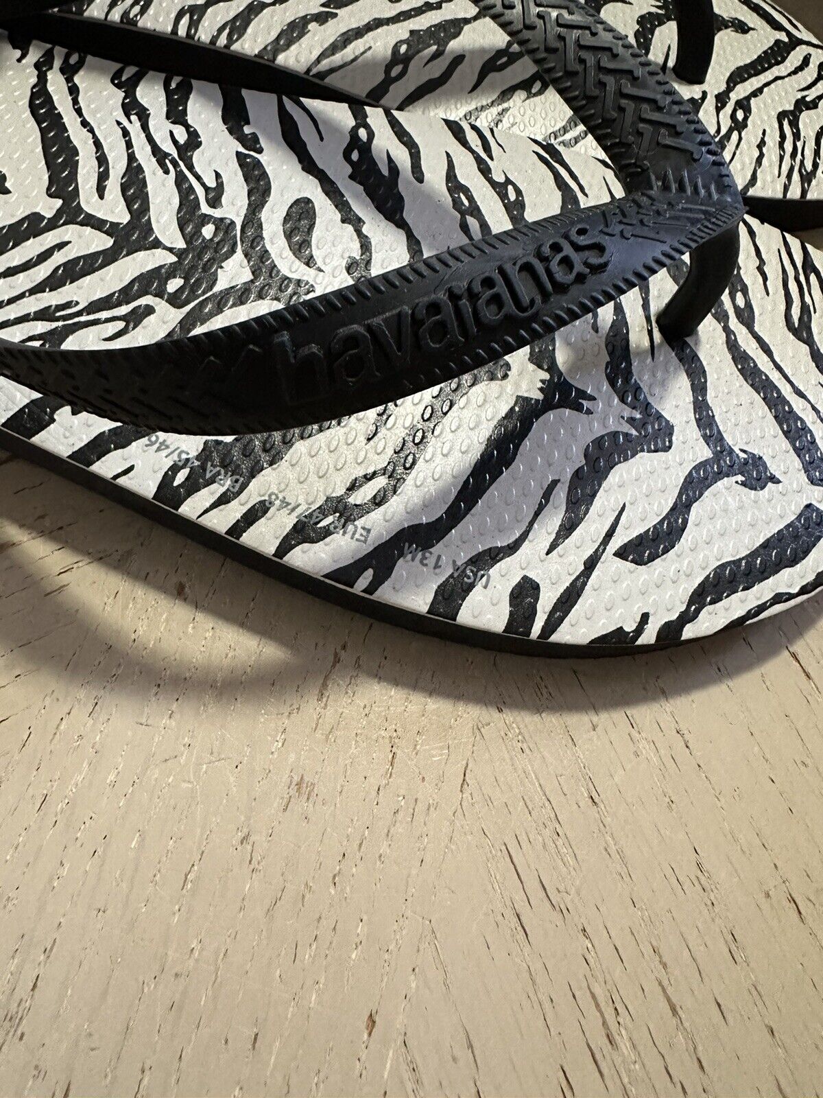 Havaianas saint outlet laurent