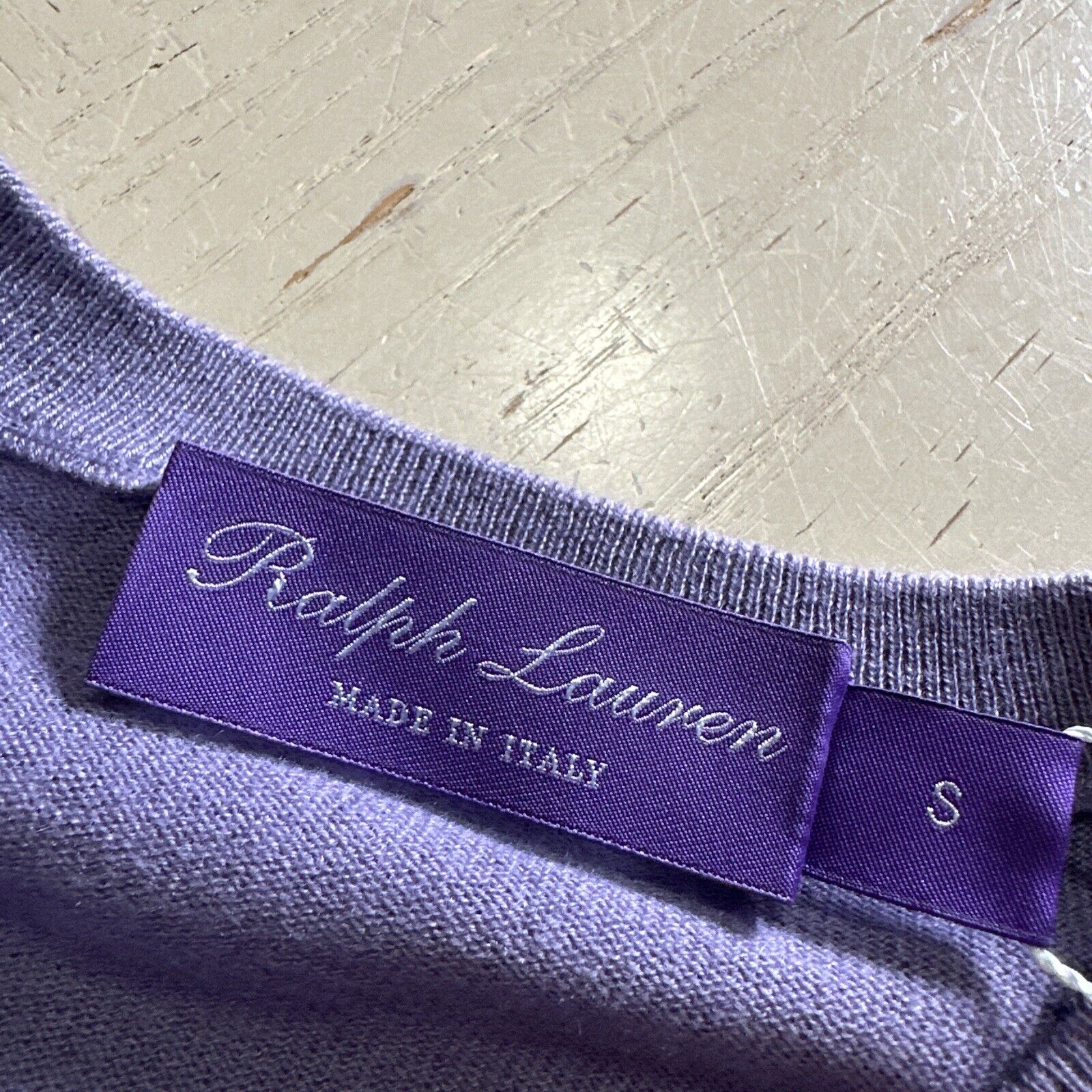 Neu mit Etikett: 995 $ Ralph Lauren Purple Label Herren-Kaschmirpullover mit Rundhalsausschnitt LT Purple S Ita