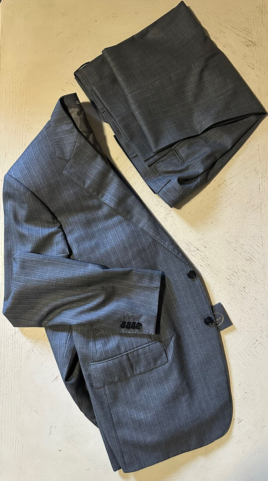 Neu $2650 Corneliani Herrenanzug Grau gestreift 44R US/56R Eu Italien