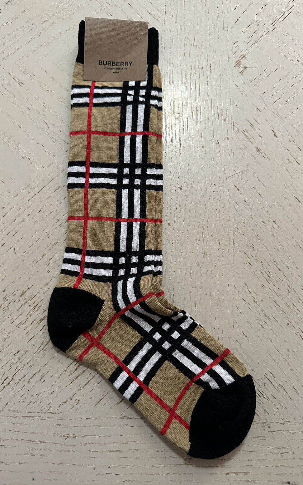 NWT Burberry Kid's Check Socks Color BEIGE MULTI Size 27-29 (11-12 Child)