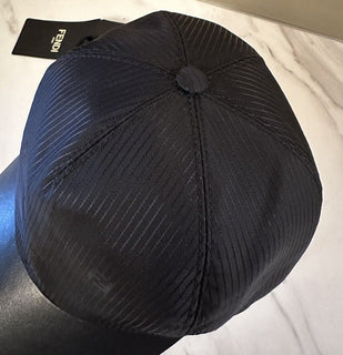 NWT $770 Бейсбольная кепка с логотипом Fendi из кожи/нейлона, черный/темно-синий, один размер, Италия