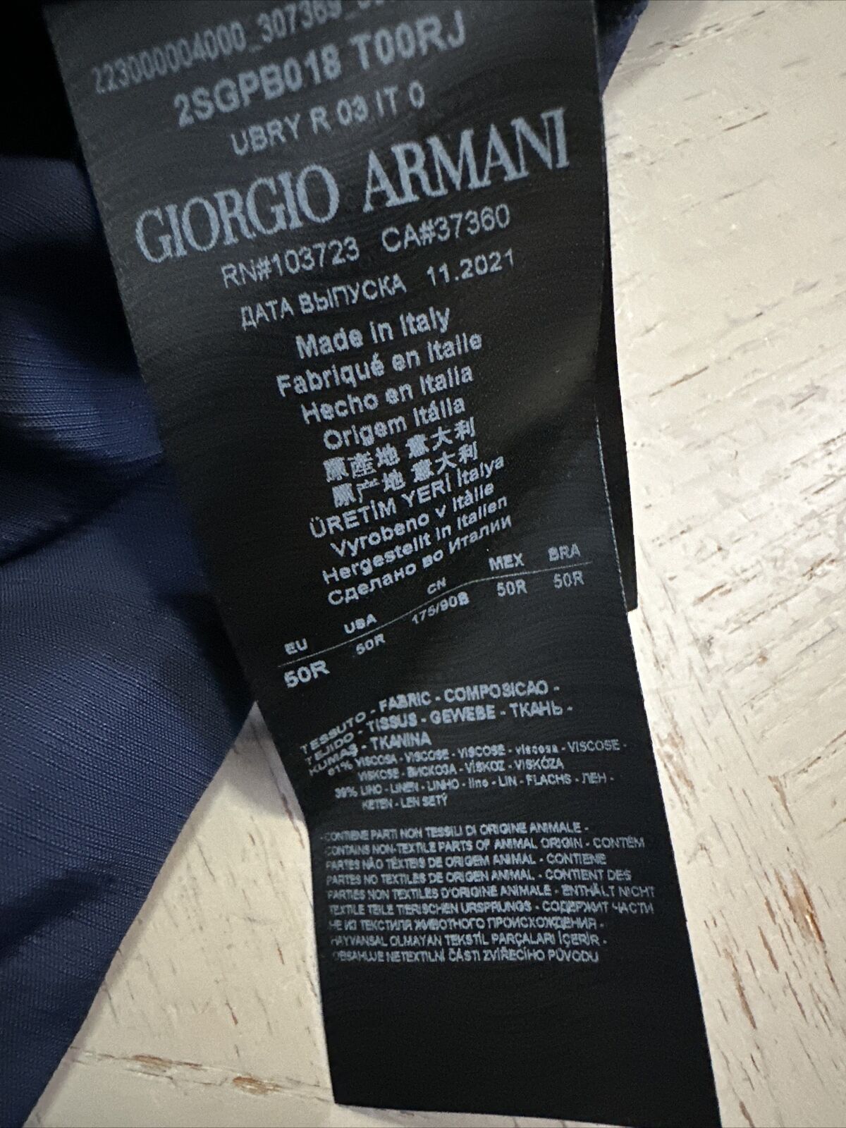 NWT $1295 Giorgio Armani Men’s Bermuda Shorts Pants Navy 34 US/50 Eu
