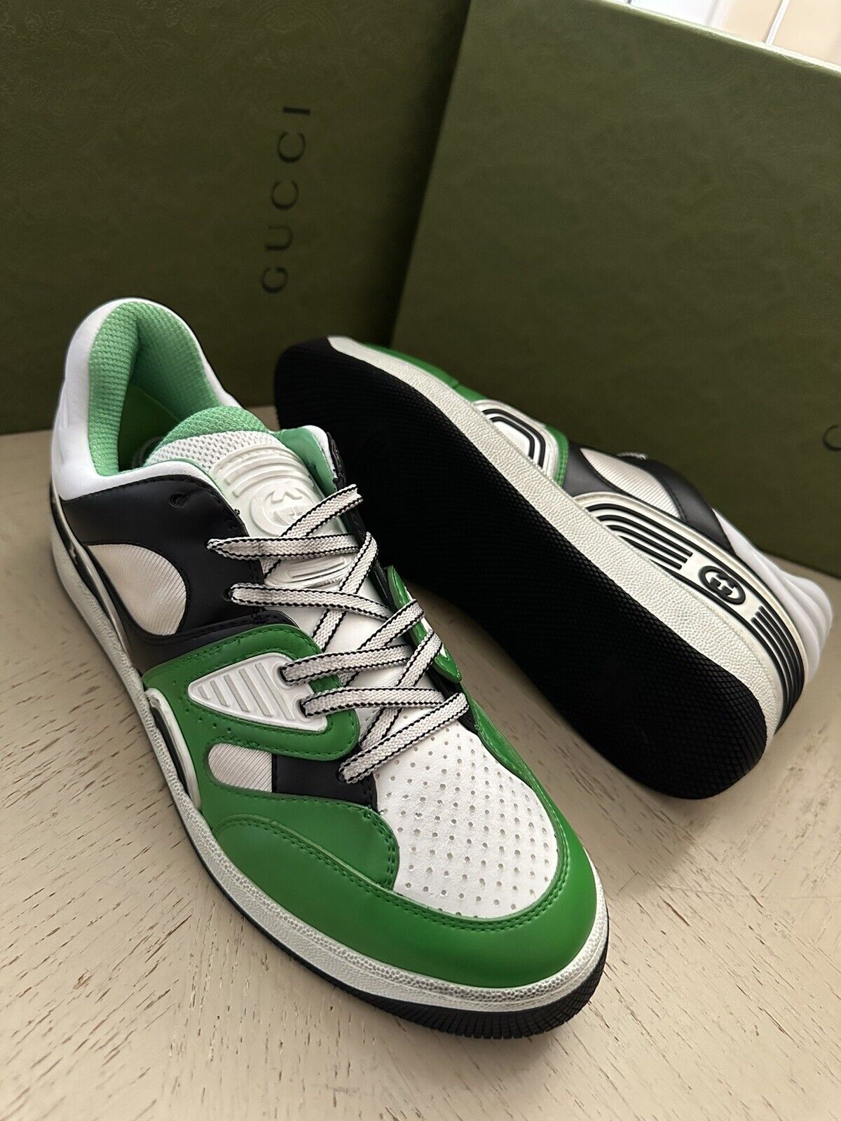 New $950 Gucci Men Demetra Basket Low Top Sneakers Green/Whi 9.5 US/9 UK 697882