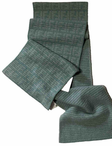 New $980 Fendi Women FF Cashmere Knit Fabric Scarf Color Menta/Green Italy