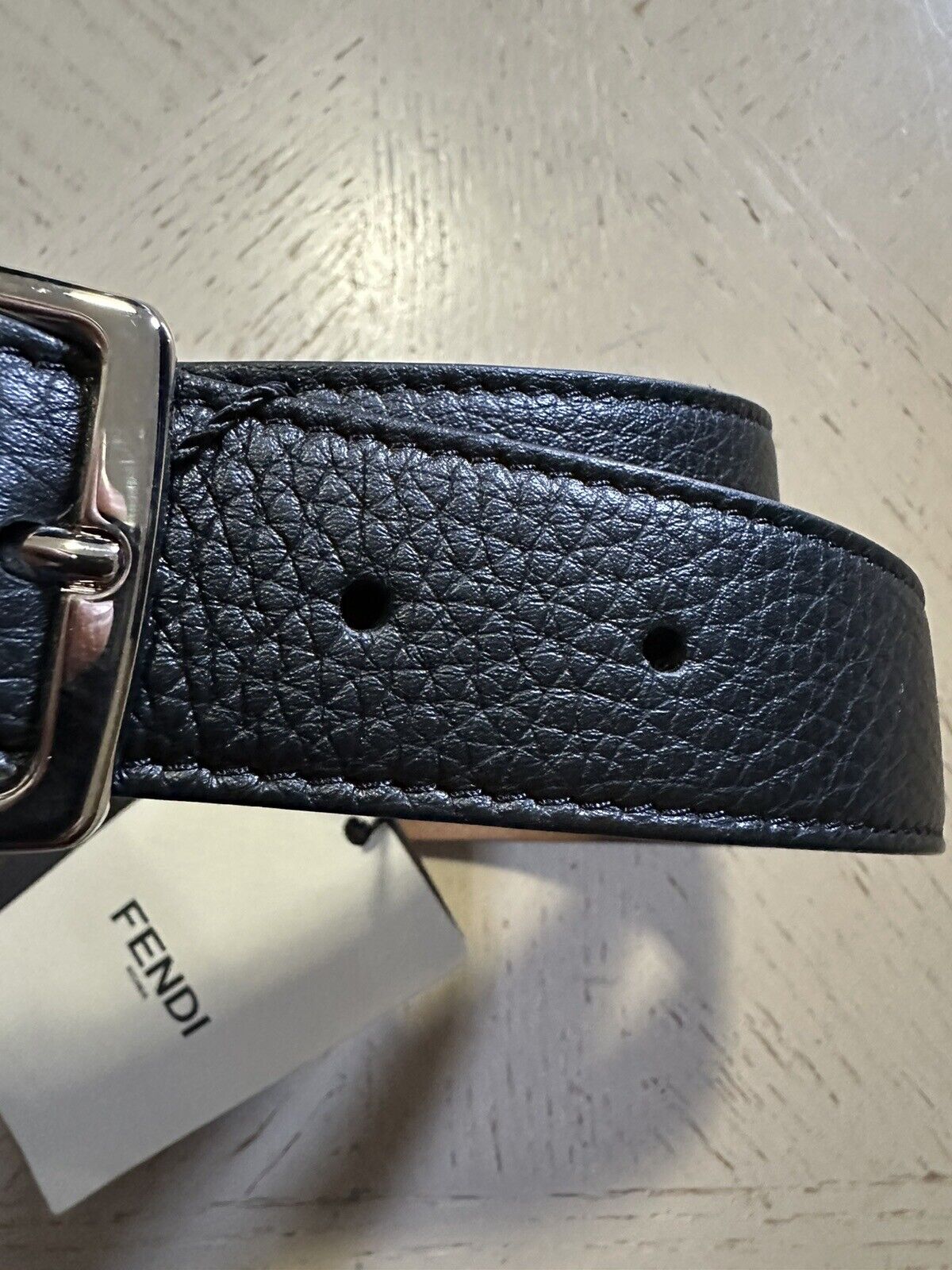 New  Fendi Men’s Grained Leather Belt Black 110/44 Italy