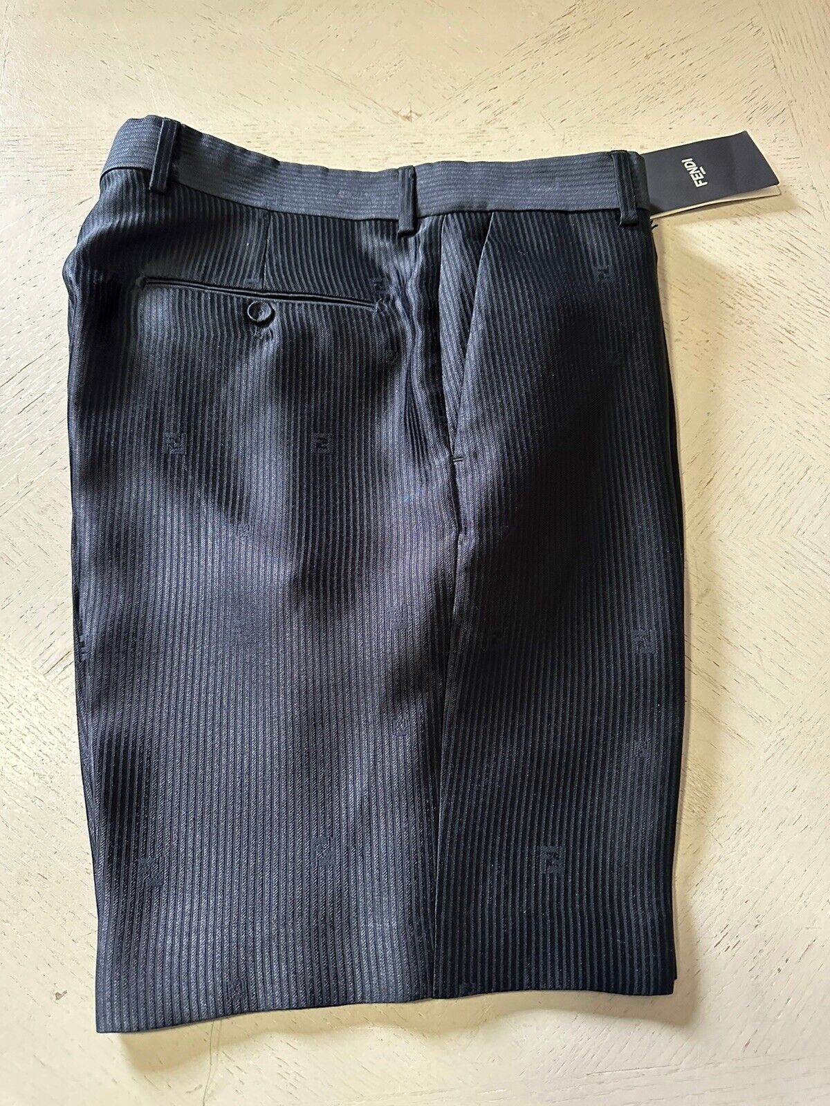 NWT $920 Fendi Men FF Pinstripe Silk Blend Bermuda Short Pants Black 32 US/48 E