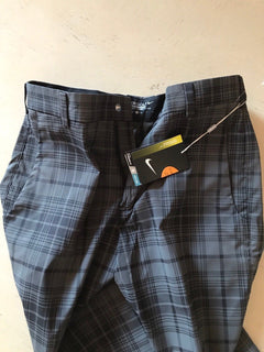New $70 Nike Golf Short Pants DK Gray Size 28 - BAYSUPERSTORE