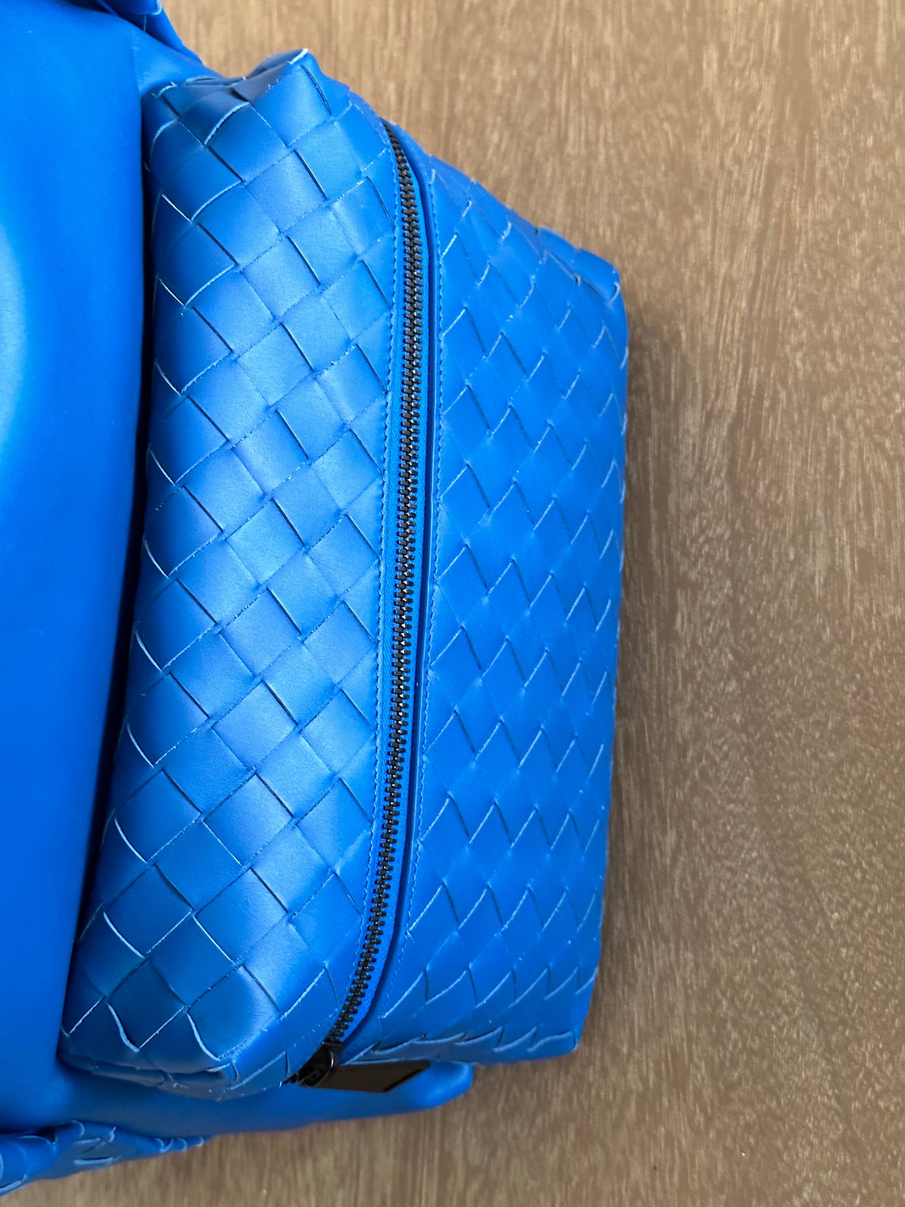 NWT 3200 $ Bottega Veneta Leder Intrecciato Rucksack Blau Hergestellt in Italien 599634 